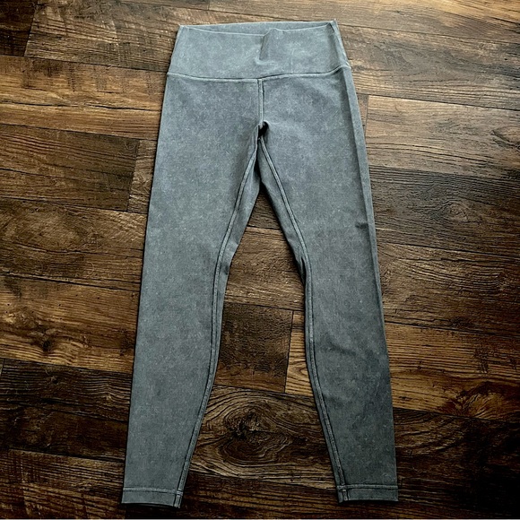 Lululemon Wunder Under High-Rise Tight *Snow Washed 28" - Picture 3 of 10